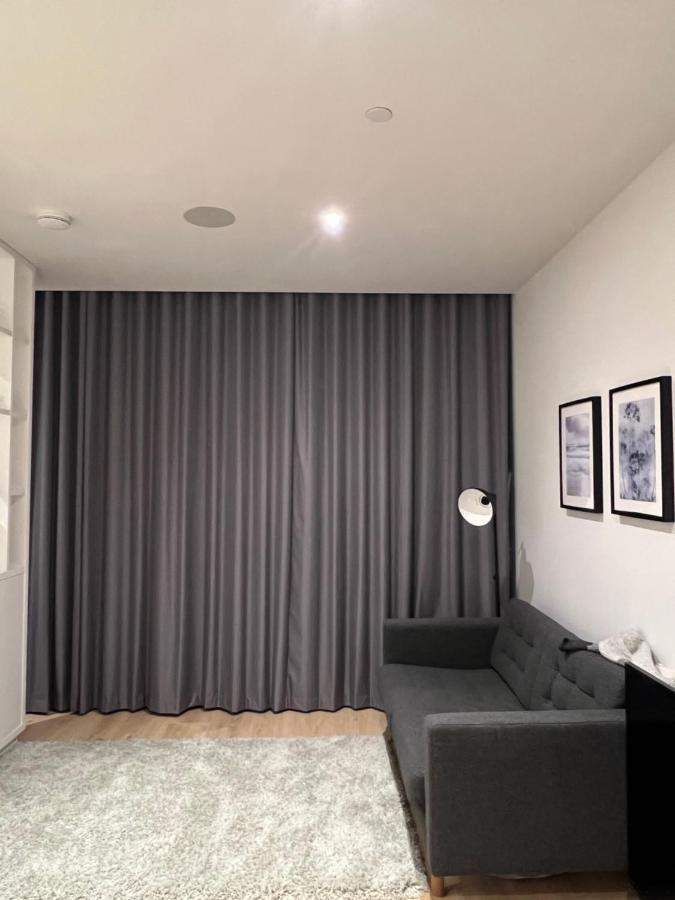 London Heathrow Airport Apartment Voyager House Terminal 12345 - Ev Electric And Parking Available Hillingdon Extérieur photo