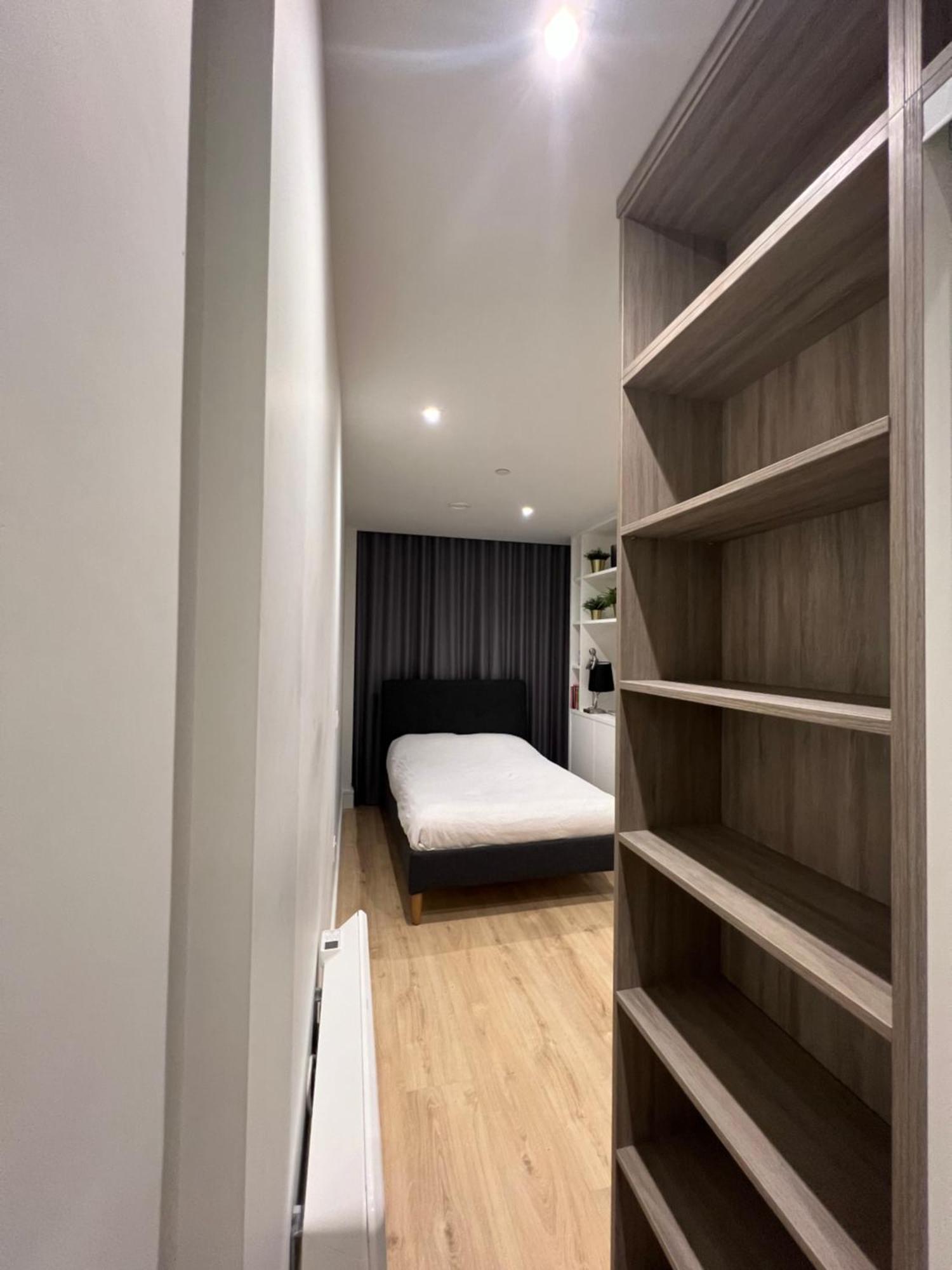 London Heathrow Airport Apartment Voyager House Terminal 12345 - Ev Electric And Parking Available Hillingdon Extérieur photo